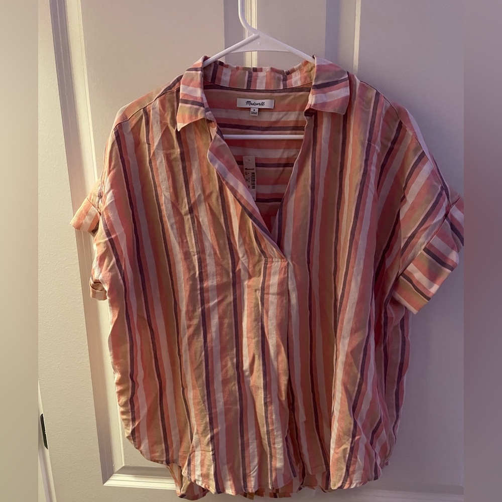 Madewell size medium women short sleeve top, pink striped blouse